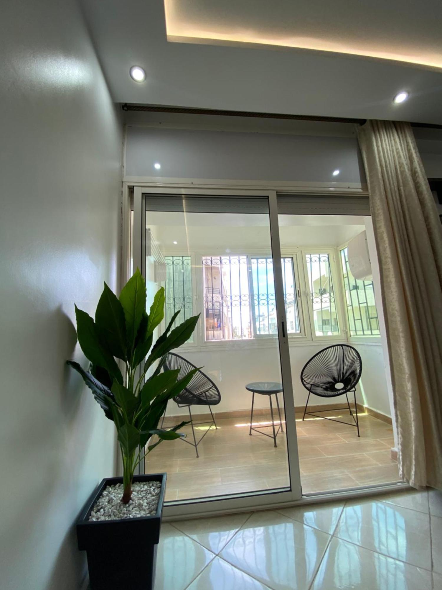 Lovely 2 Bedroom Apartment Rabat Exterior foto
